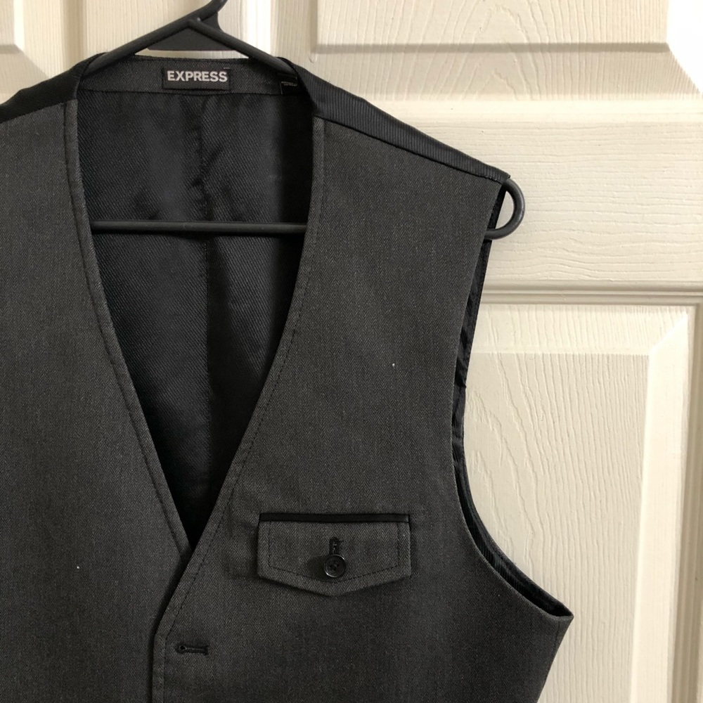 Express Vest